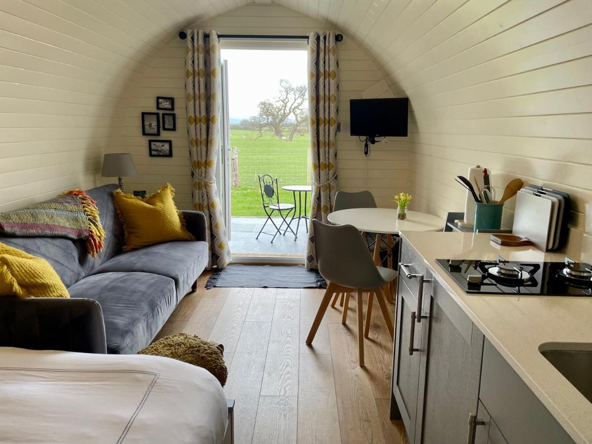 Abbey Farm Luxury Glamping Hotel Rhuddlan Екстериор снимка
