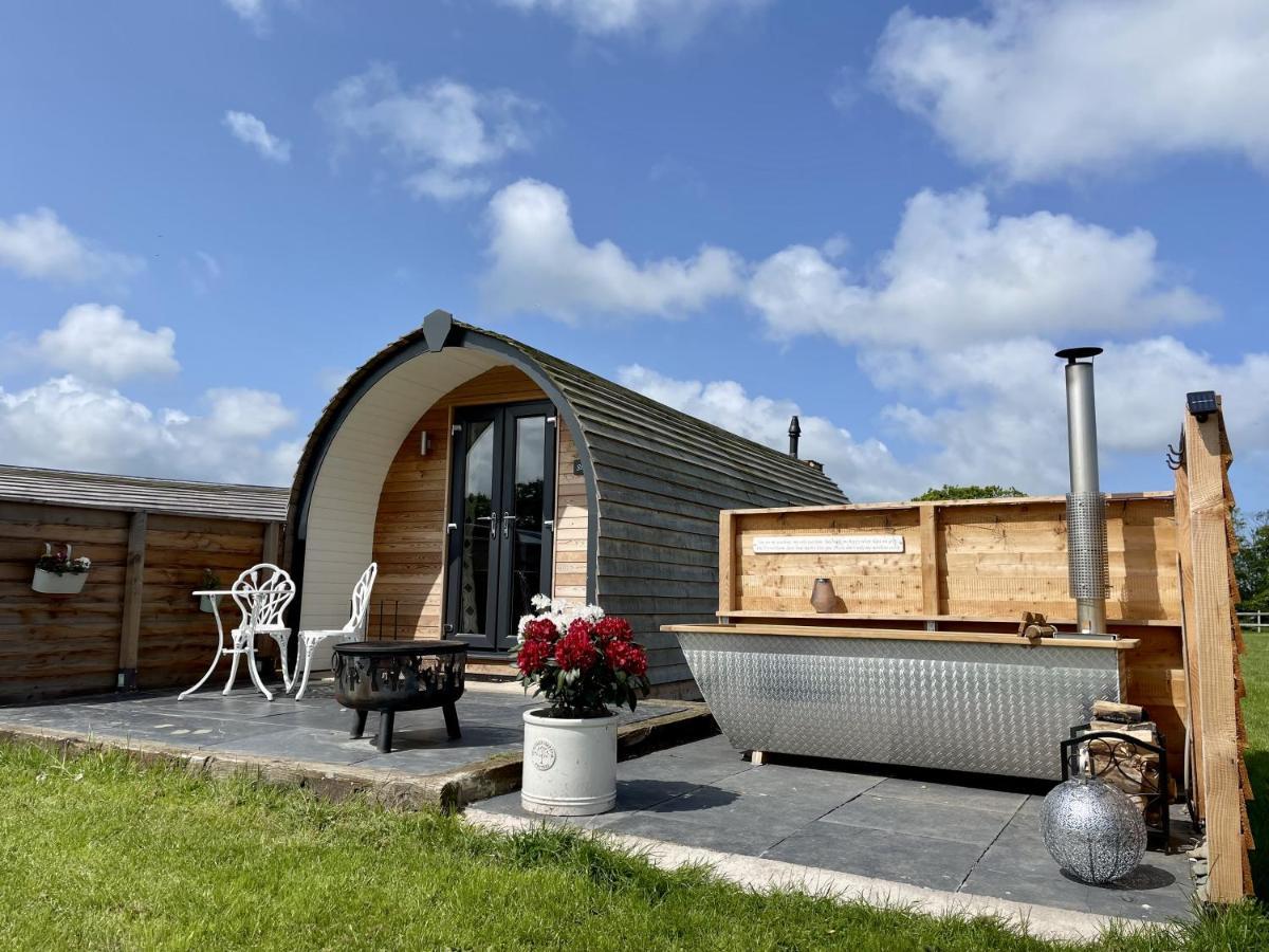 Abbey Farm Luxury Glamping Hotel Rhuddlan Екстериор снимка